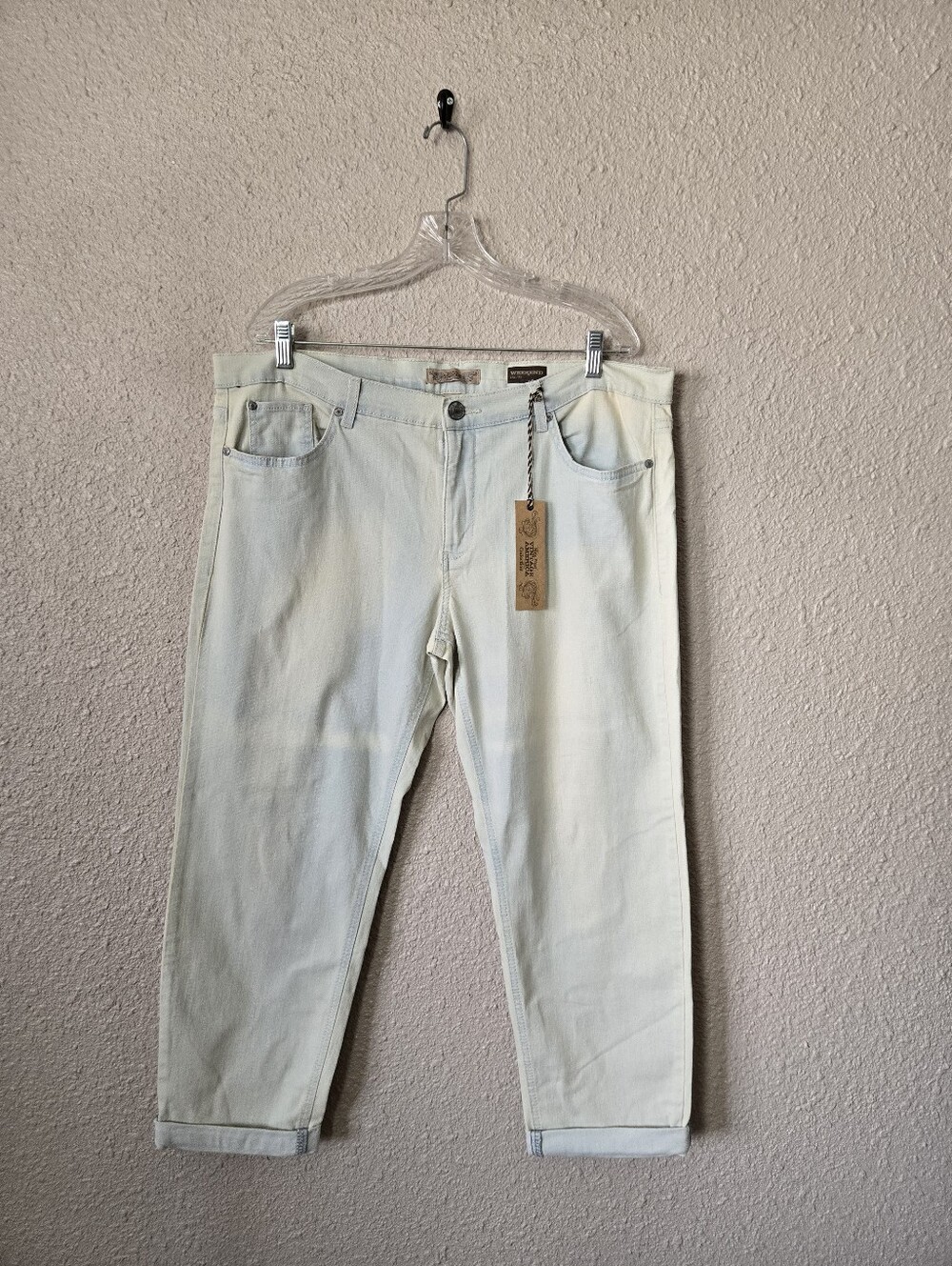 David Bitton Buffalo Distressed Look Crop Jeans Size 14 New With Tags #2D7842